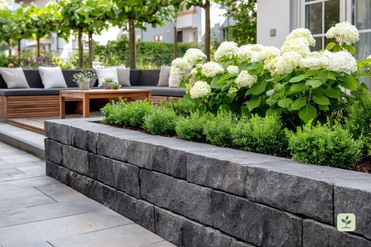 terrasse-mit-beet-titelbild