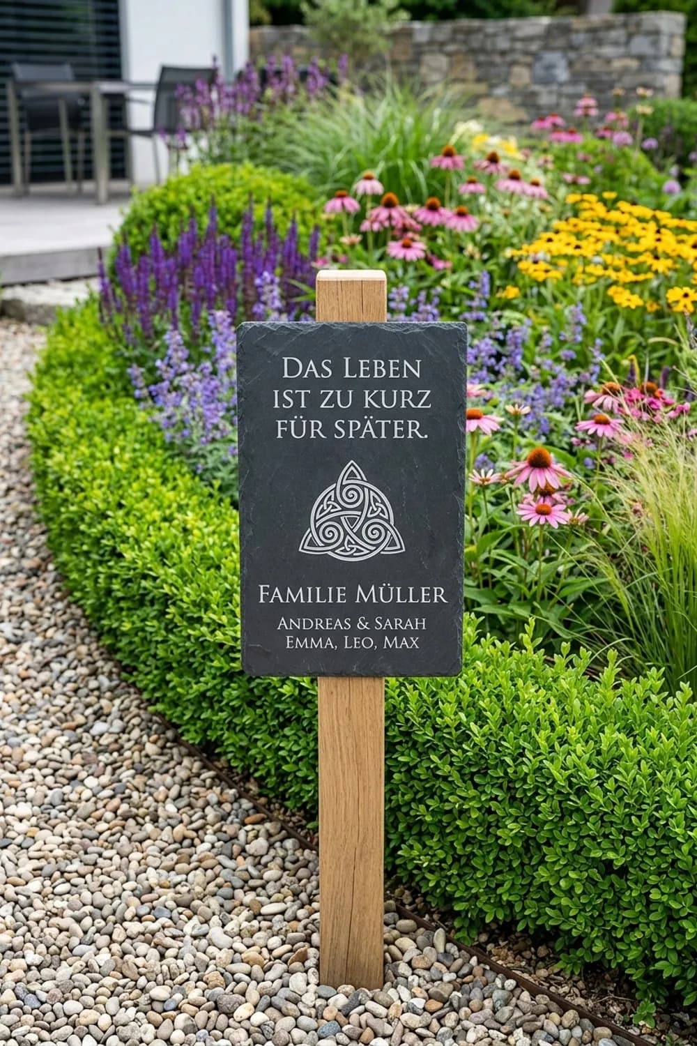 Thematische Stele: Ein ganz persönliches Statement – Steelen im Garten: 10 schöne Ideen